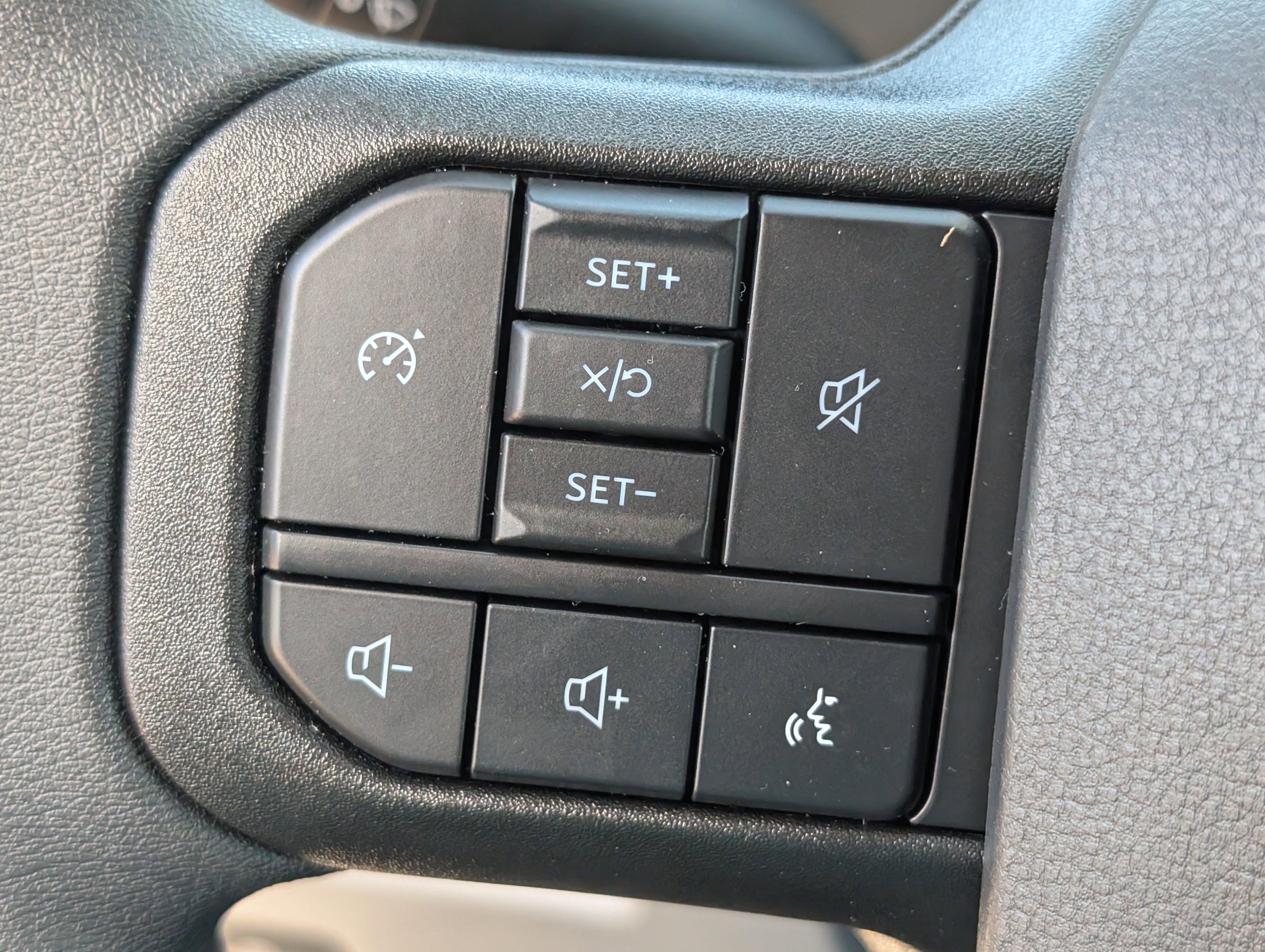 New 2026 Agate Black Metallic FORD F-250® XL image 18