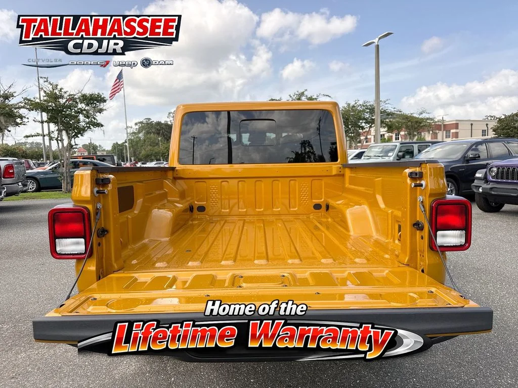 New 2026 Goldilocks Exterior Paint Jeep Sport S image 30