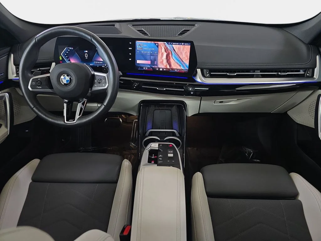 Used 2026 Space Silver Metallic BMW xDrive28i image 12