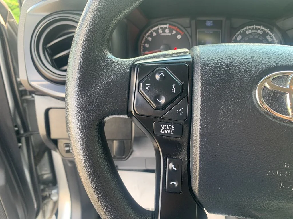 Used 2023 Silver Toyota SR image 27