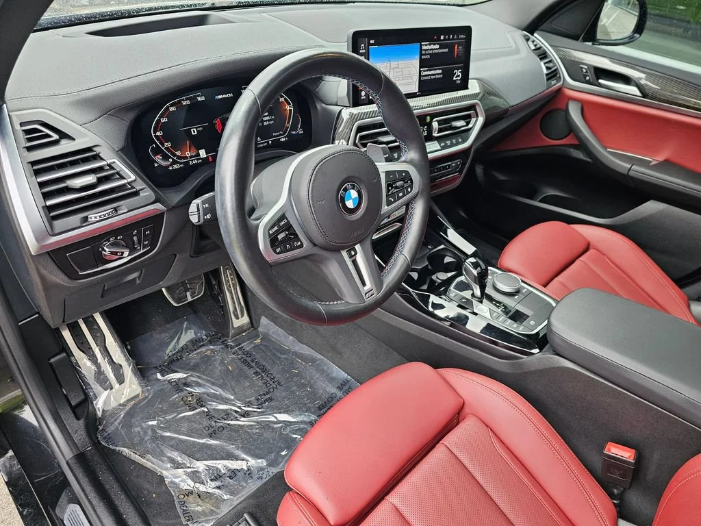 Used 2024  BMW M40i image 19