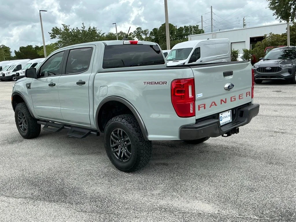 Used 2021 Green Ford XLT image 4