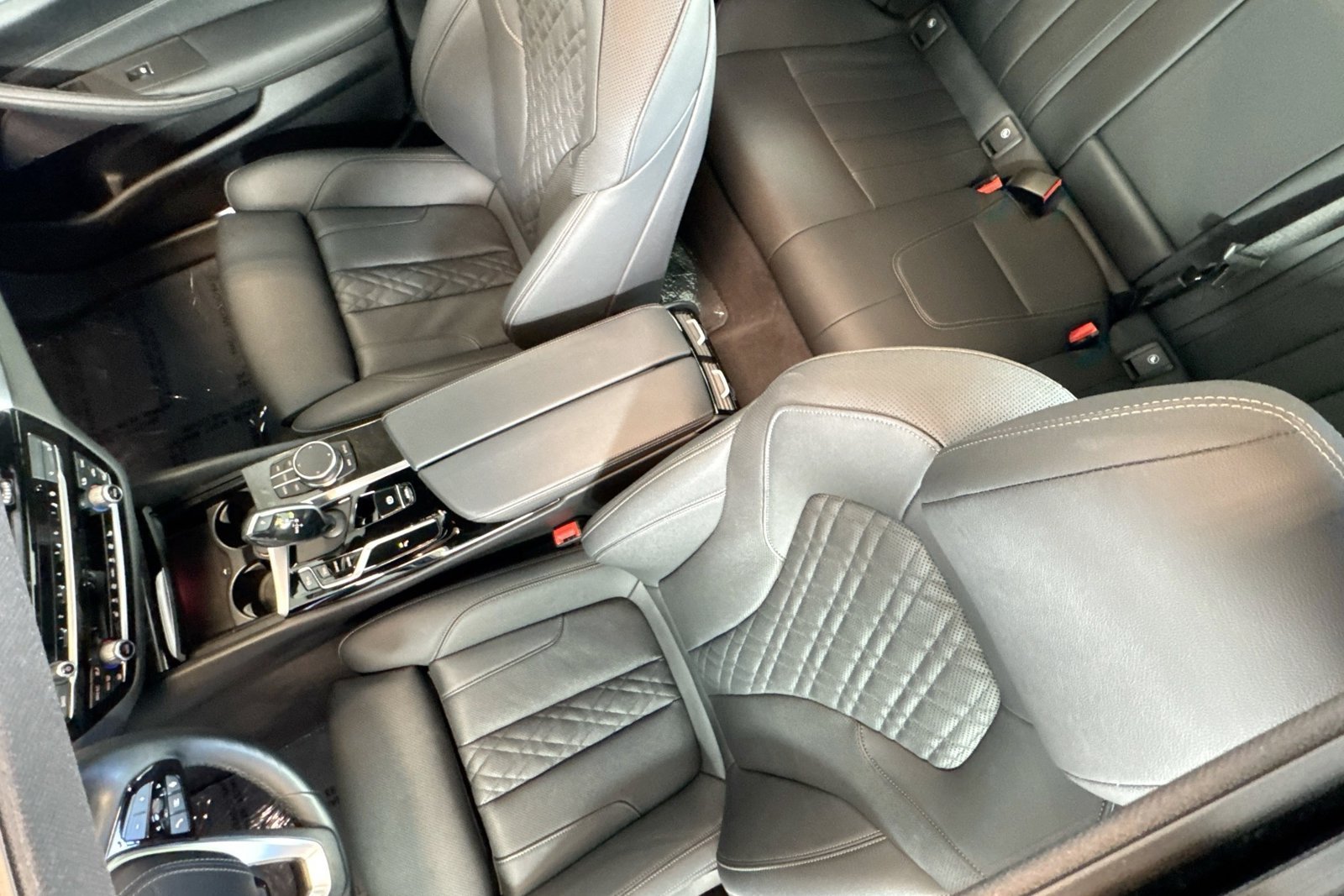Used 2023 Alpine White BMW 540i image 20