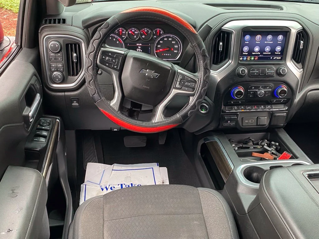 Used 2019 Red Chevrolet LT Trail Boss image 9