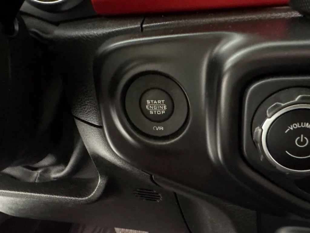Used 2021 Black Jeep Unlimited Rubicon image 33