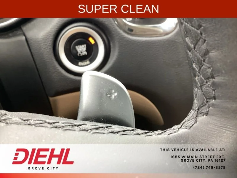 Used 2015 Red Dodge SXT image 22