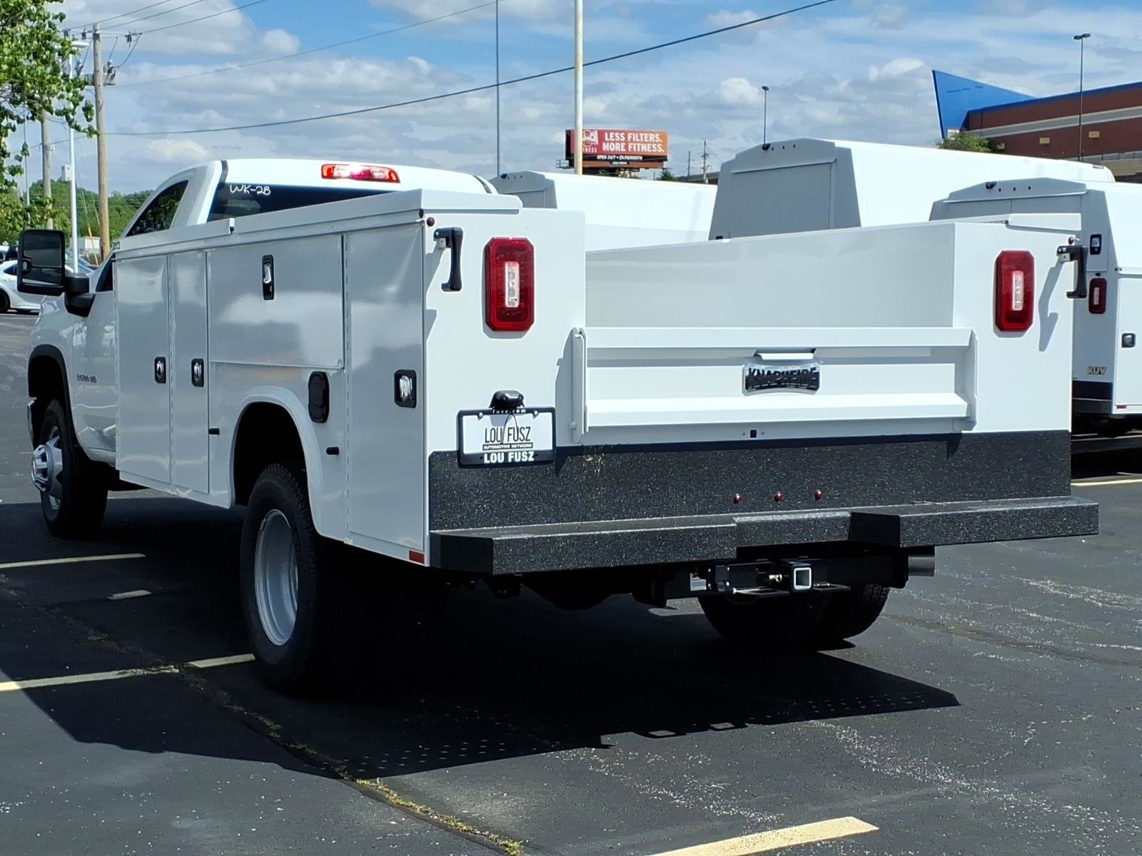 New 2026 Summit White Chevrolet Work Truck image 4