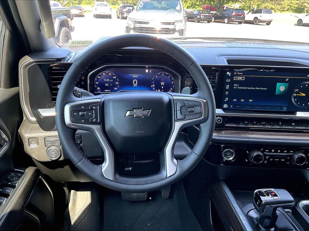 Used 2023 Gray Chevrolet RST image 17