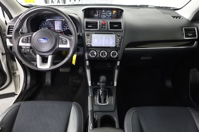 Used 2018 Crystal White Pea Subaru Premium Black Edition w/EyeSight image 15