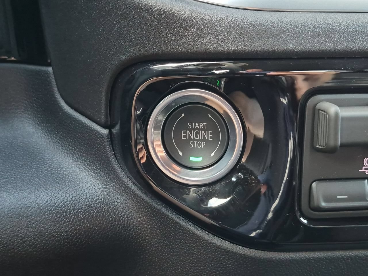 2026 GMC Sierra 1500 Elevation - Photo 16