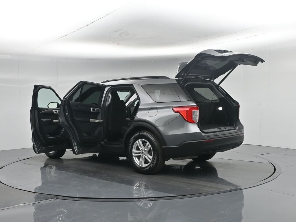 Certified Used 2021 Gray Ford XLT image 40