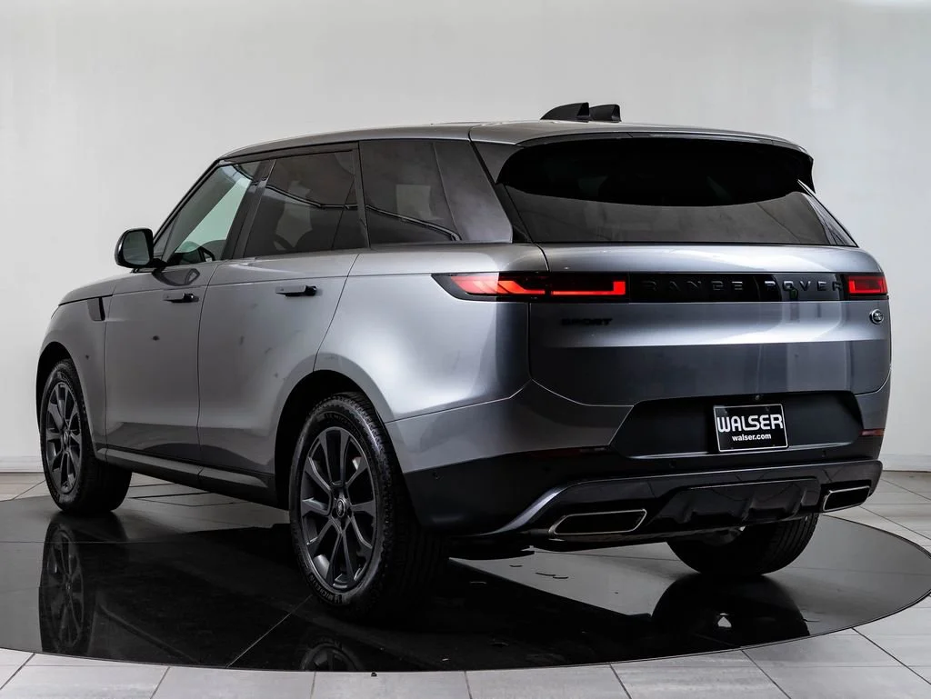 Used 2023 Gray Land Rover SE image 6