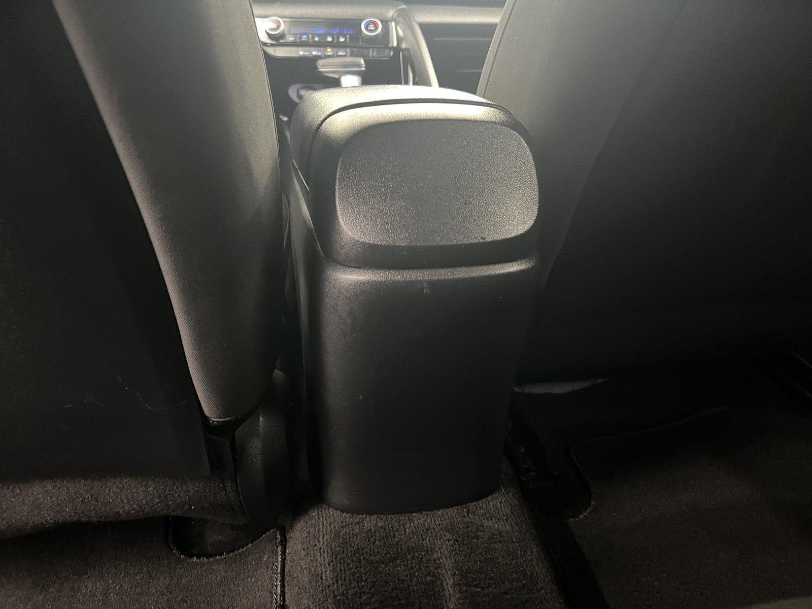 Used 2023 Quartz White Hyundai SEL image 26