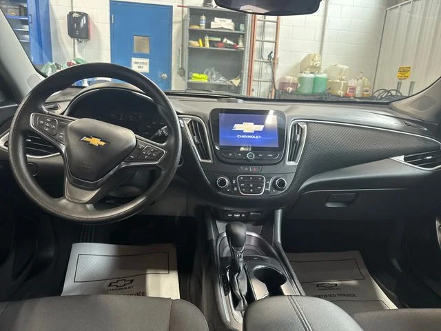 2025 Chevrolet Malibu 1LT - Photo 14