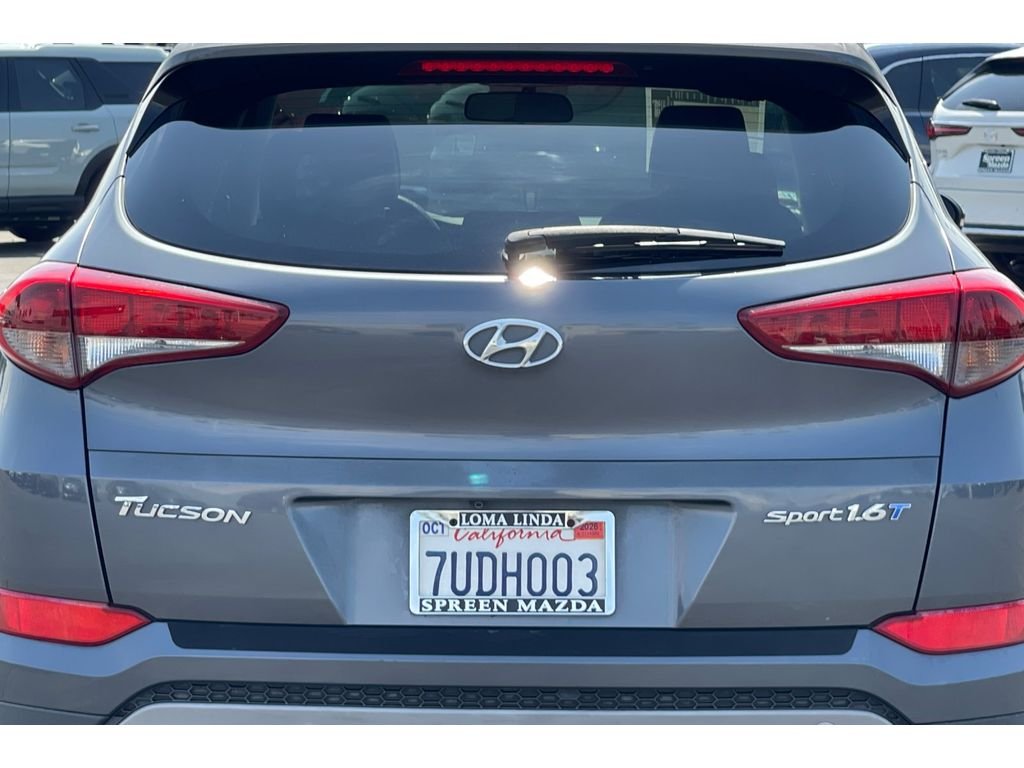 Used 2017 Coliseum Gray Hyundai Sport image 16