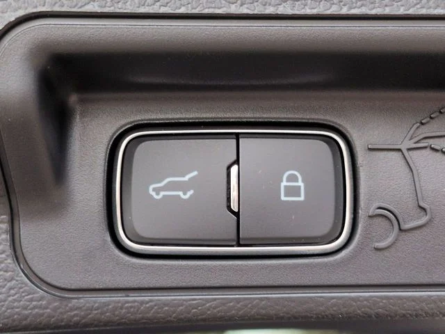 New 2027 Blue Ford 4DR RWD ACTIVE image 14