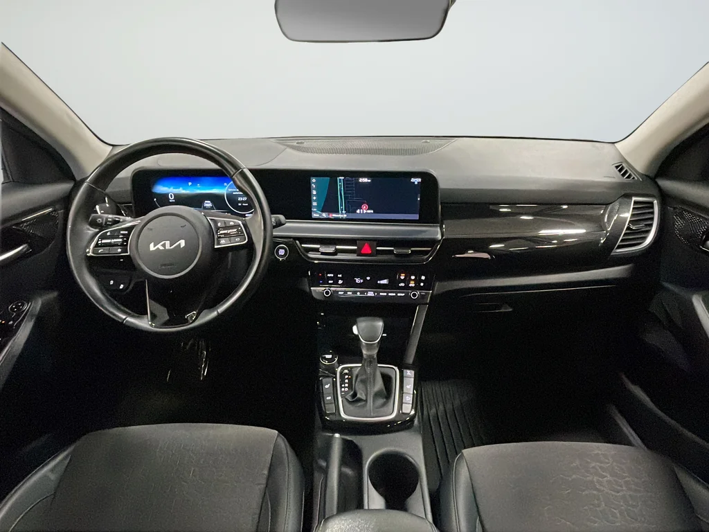 Certified Used 2024 White Kia S image 10