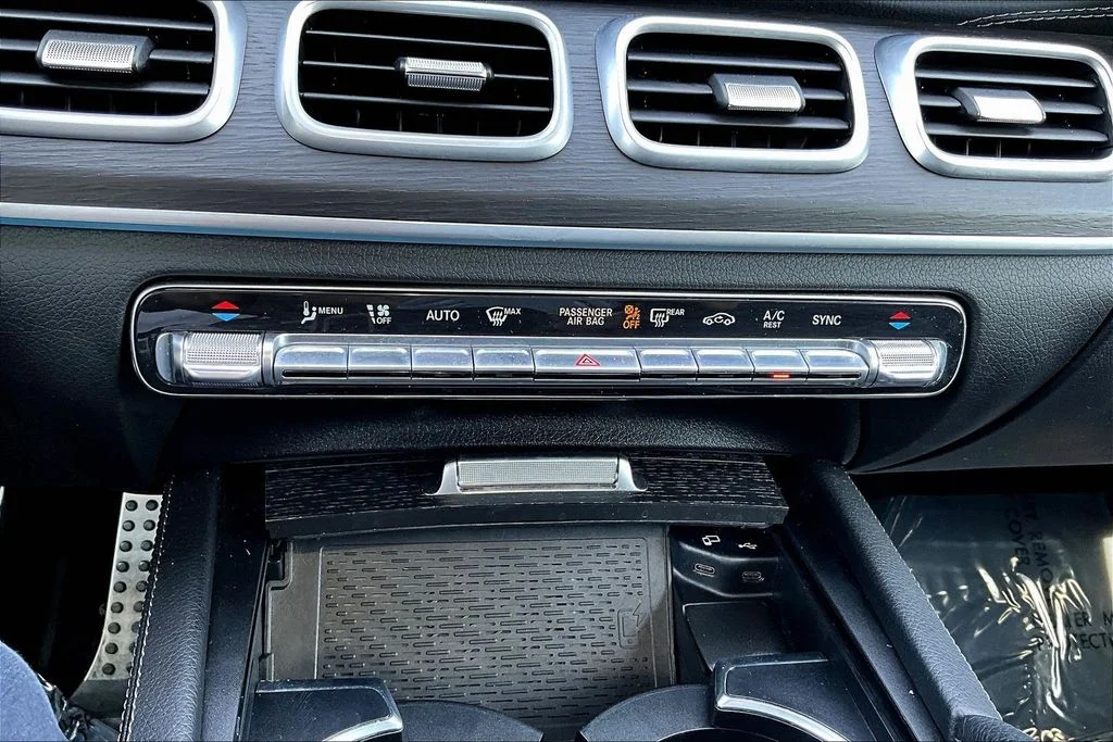 Used 2023 Mojave Silver Metallic Mercedes-Benz GLS 450 image 17