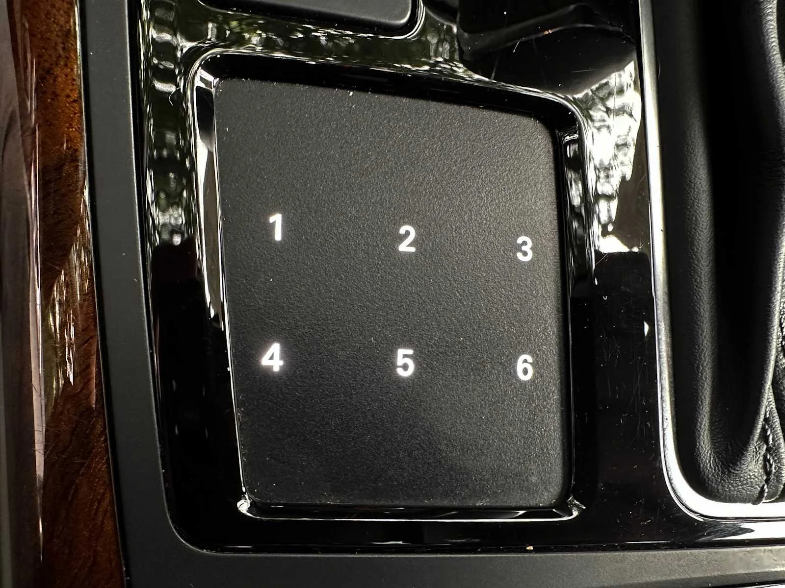 Used 2018  Audi Premium image 15