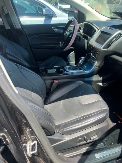 Used 2015 Black Ford Titanium image 6