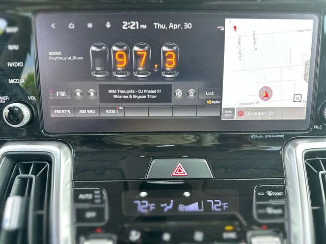 Used 2022 Gray Kia EX image 17