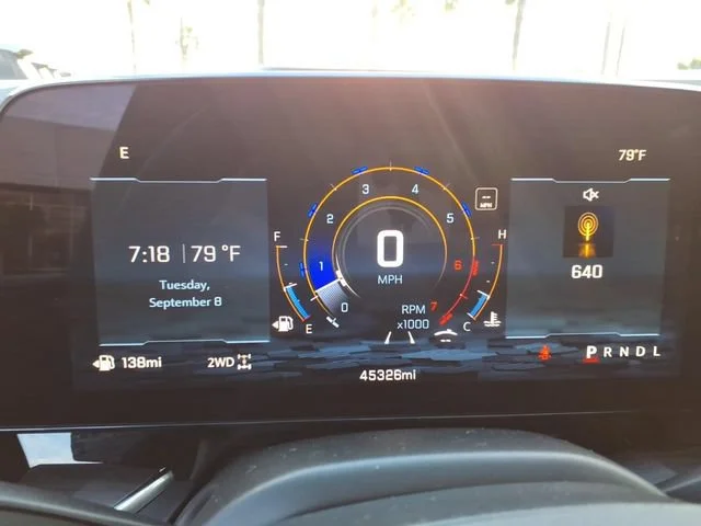 Used 2025 Black Chevrolet Z71 image 22
