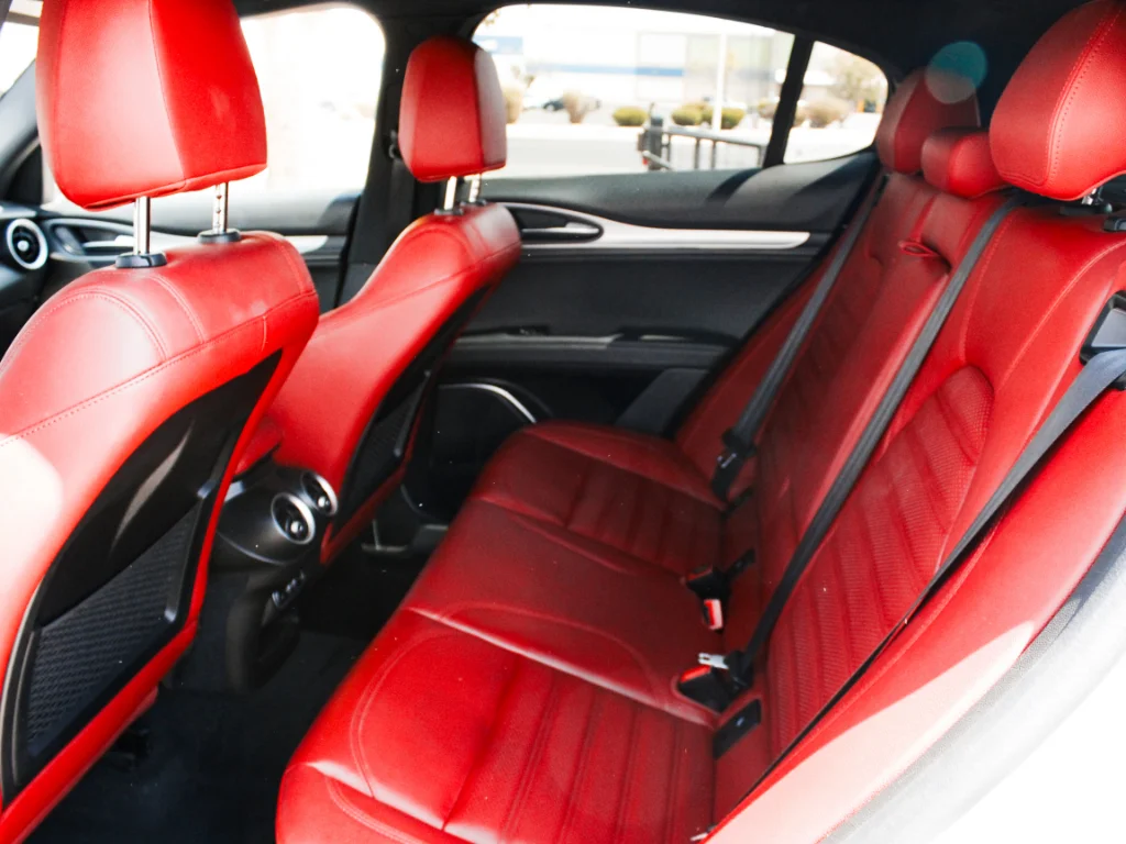 Used 2023 Alfa White Alfa Romeo Veloce image 24
