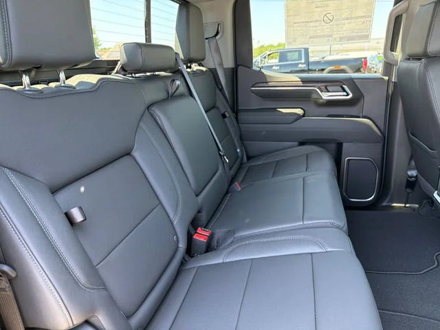 2026 GMC Sierra 1500 SLT - Photo 23