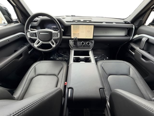 New 2026 Fuji White Land Rover X-Dynamic SE image 12