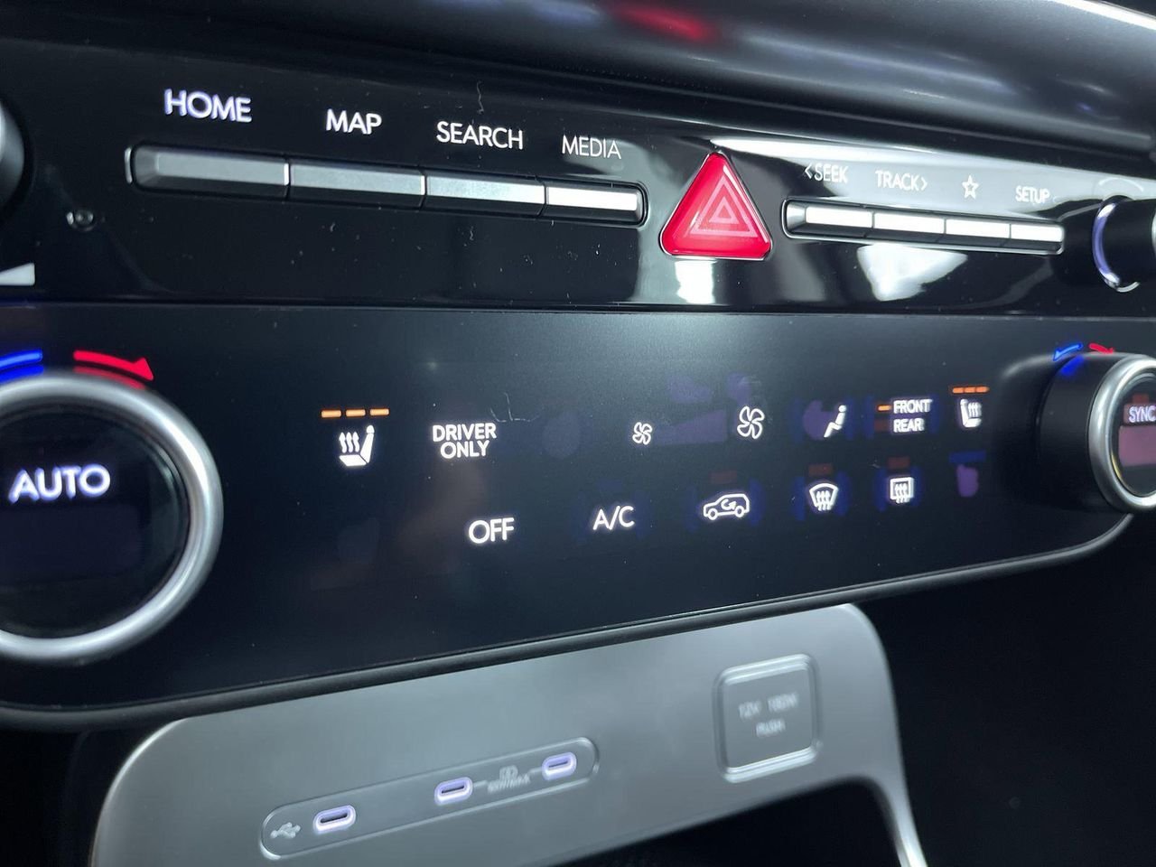 2026 Hyundai IONIQ 9 SE - Photo 21