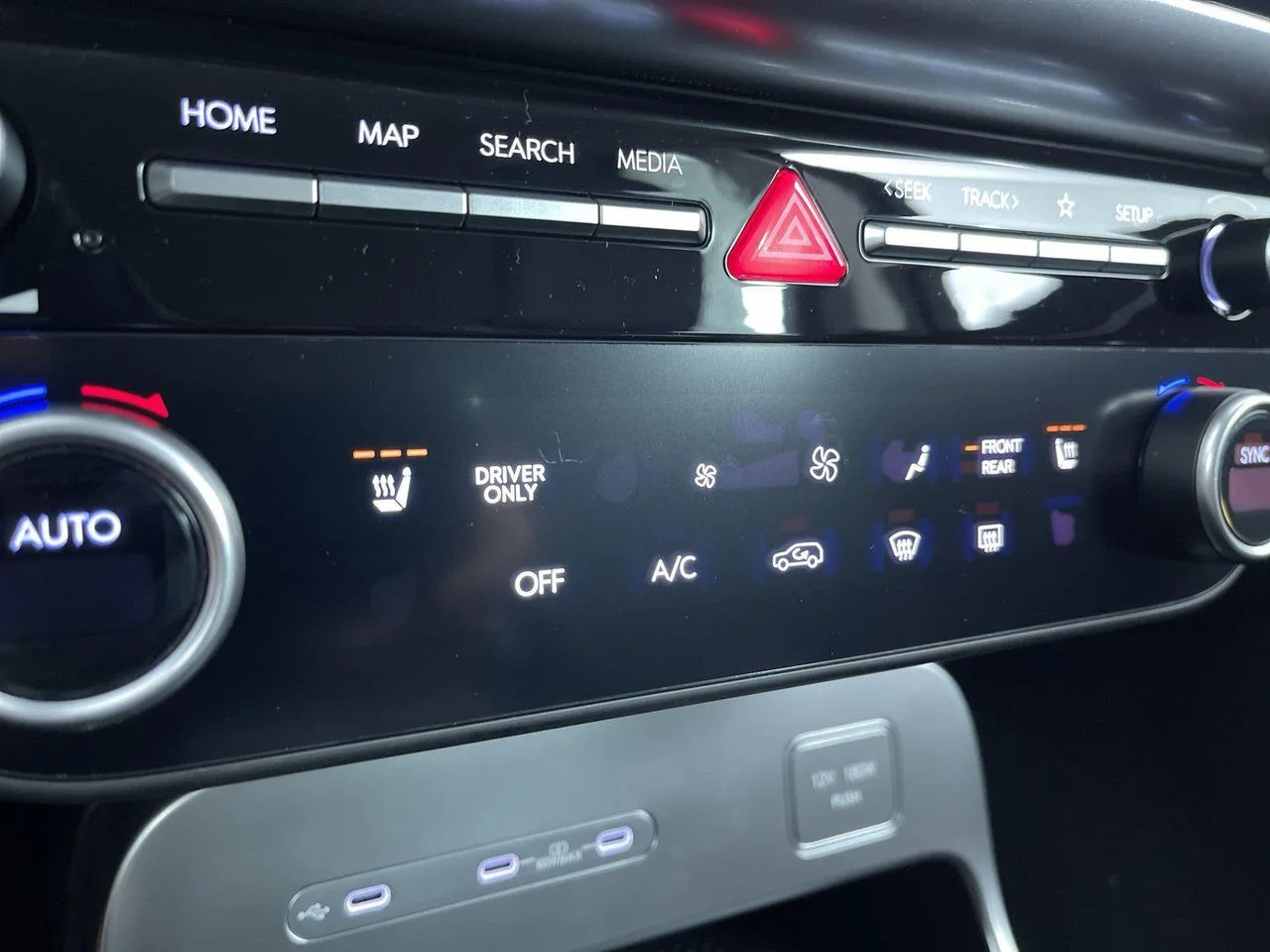 2026 Hyundai IONIQ 9 SE - Photo 21