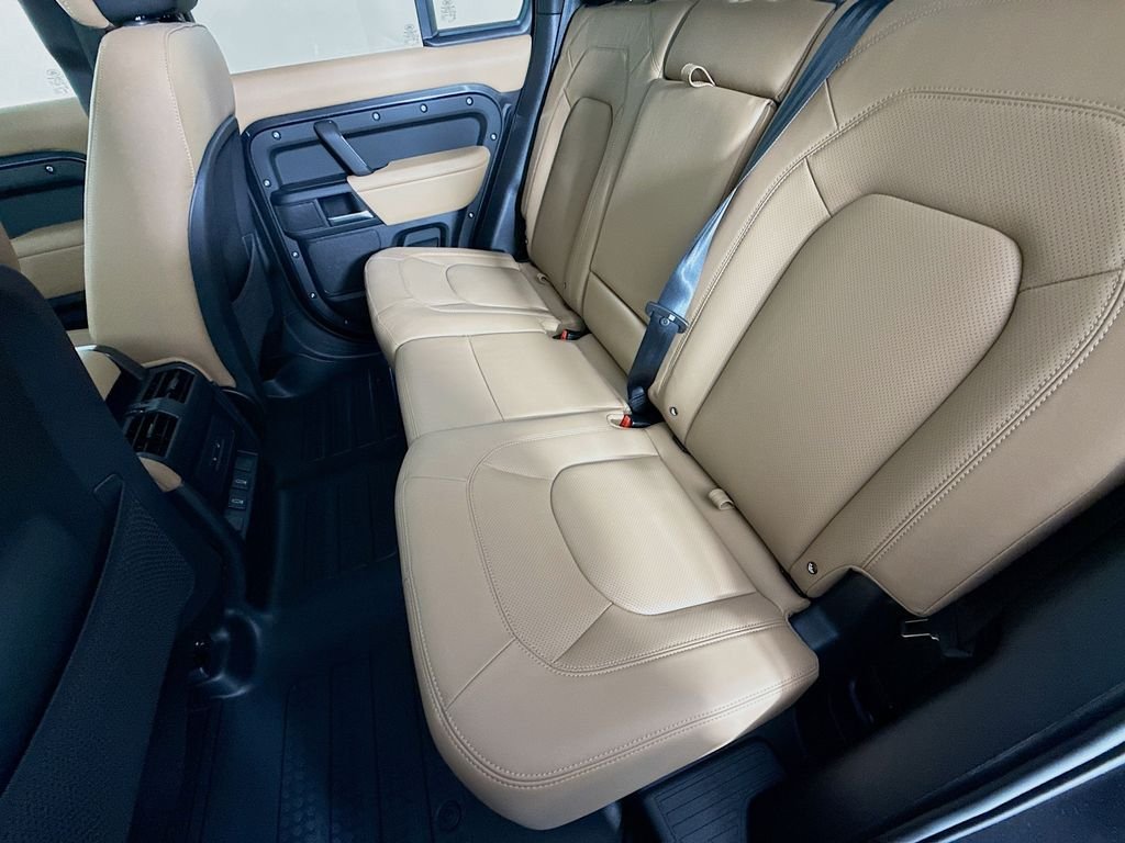 New 2026 Carpathian Grey Land Rover S image 25