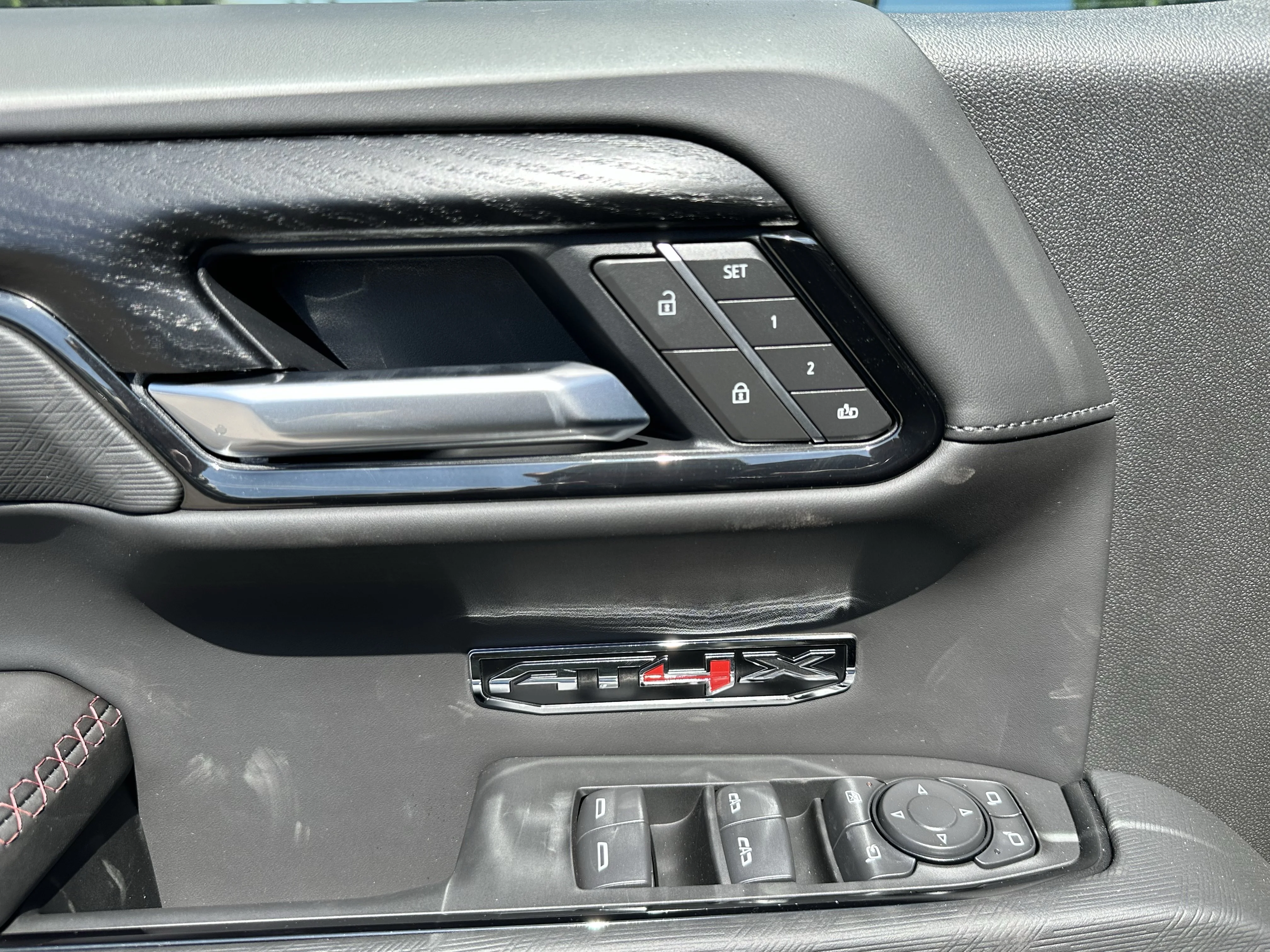 New 2026 Onyx Black GMC AT4X image 10