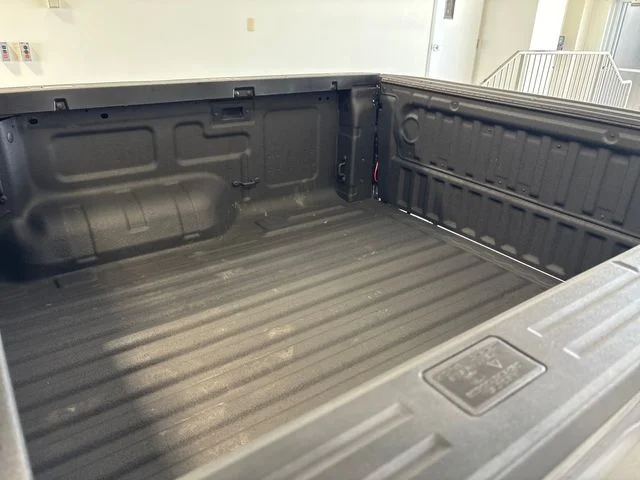 Used 2025 Gray Metallic Ford Raptor image 18