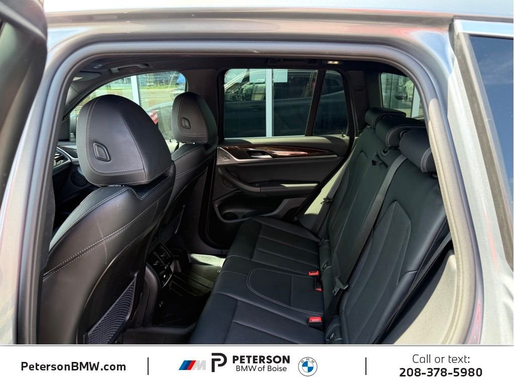 Used 2024 Skyscraper Grey Metallic BMW xDrive30i image 15