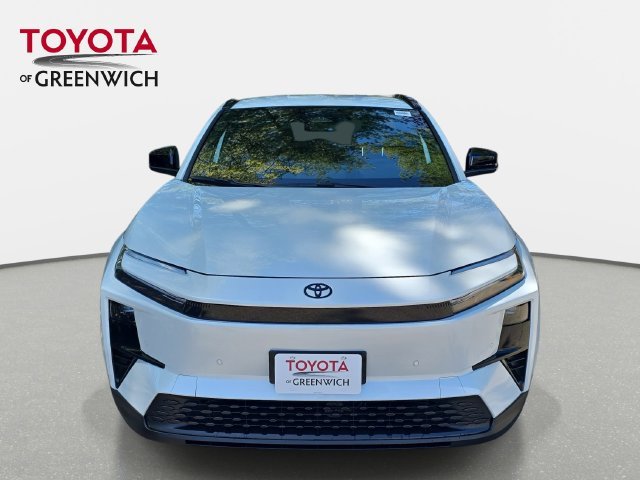 New 2026 Wind Chill Pearl Toyota SE image 8