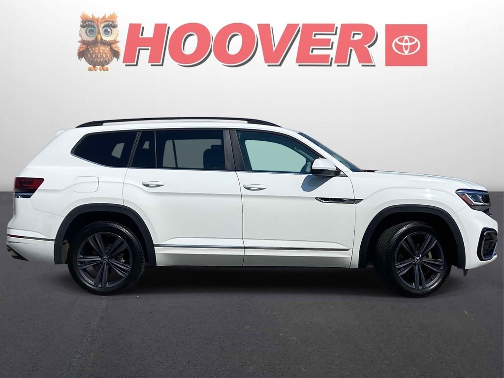 Used 2021 White Volkswagen 3.6L V6 SE w/Technology R-Line image 2