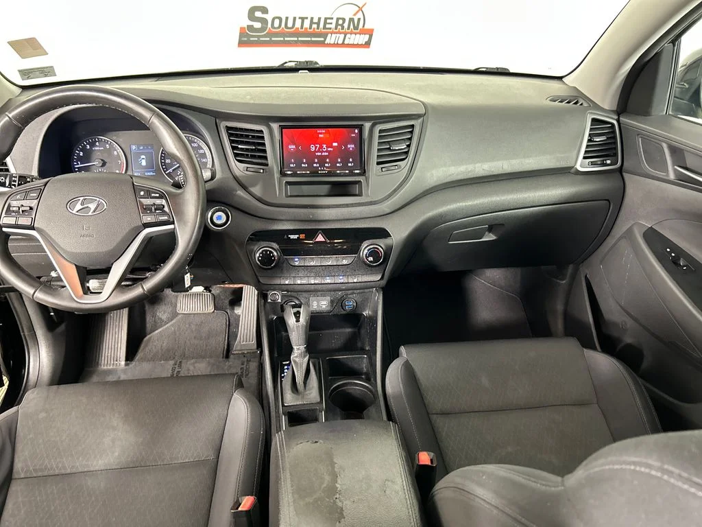 Used 2016 Black Hyundai Sport image 18