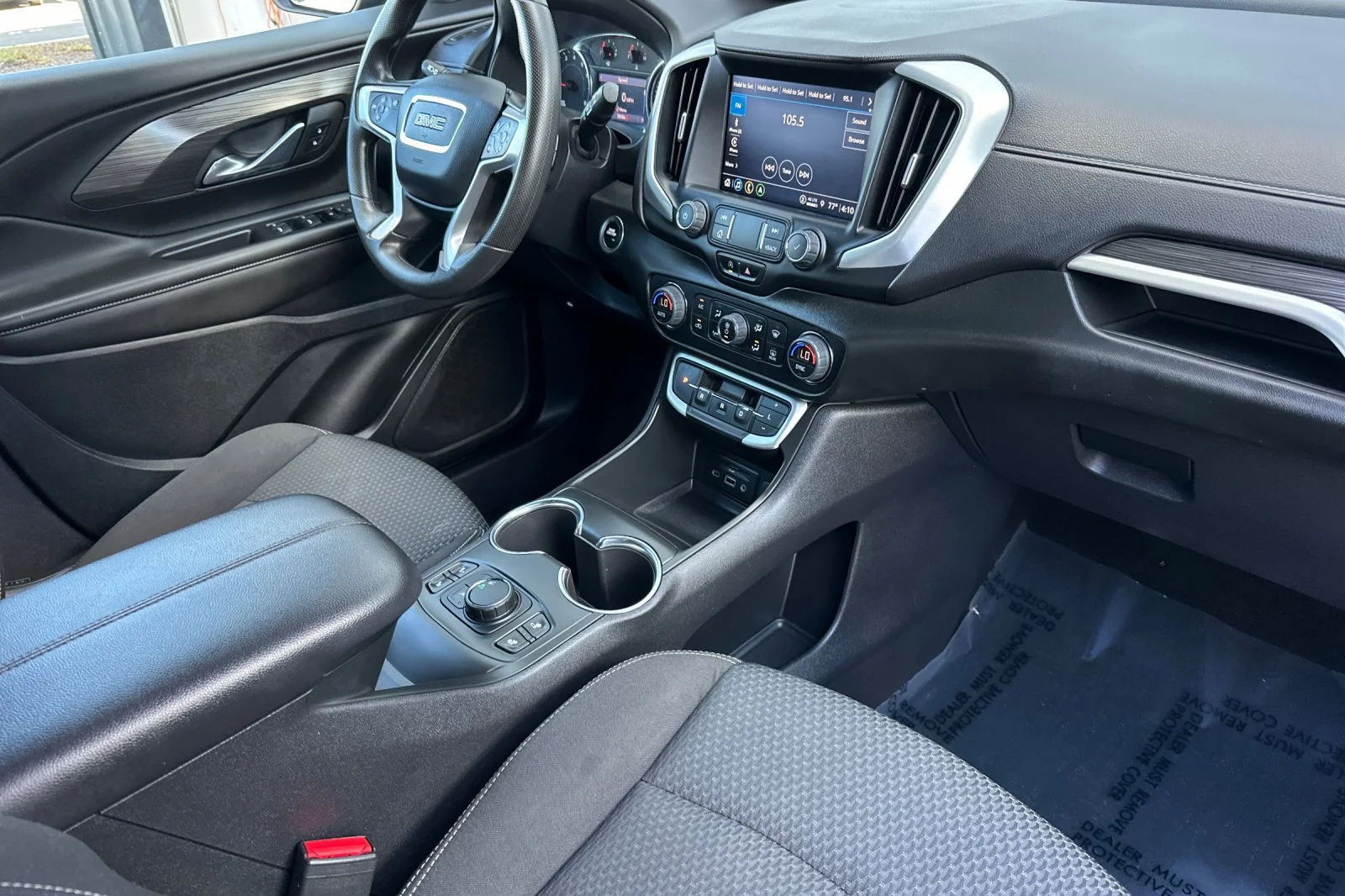 Used 2022 Black GMC SLE image 17