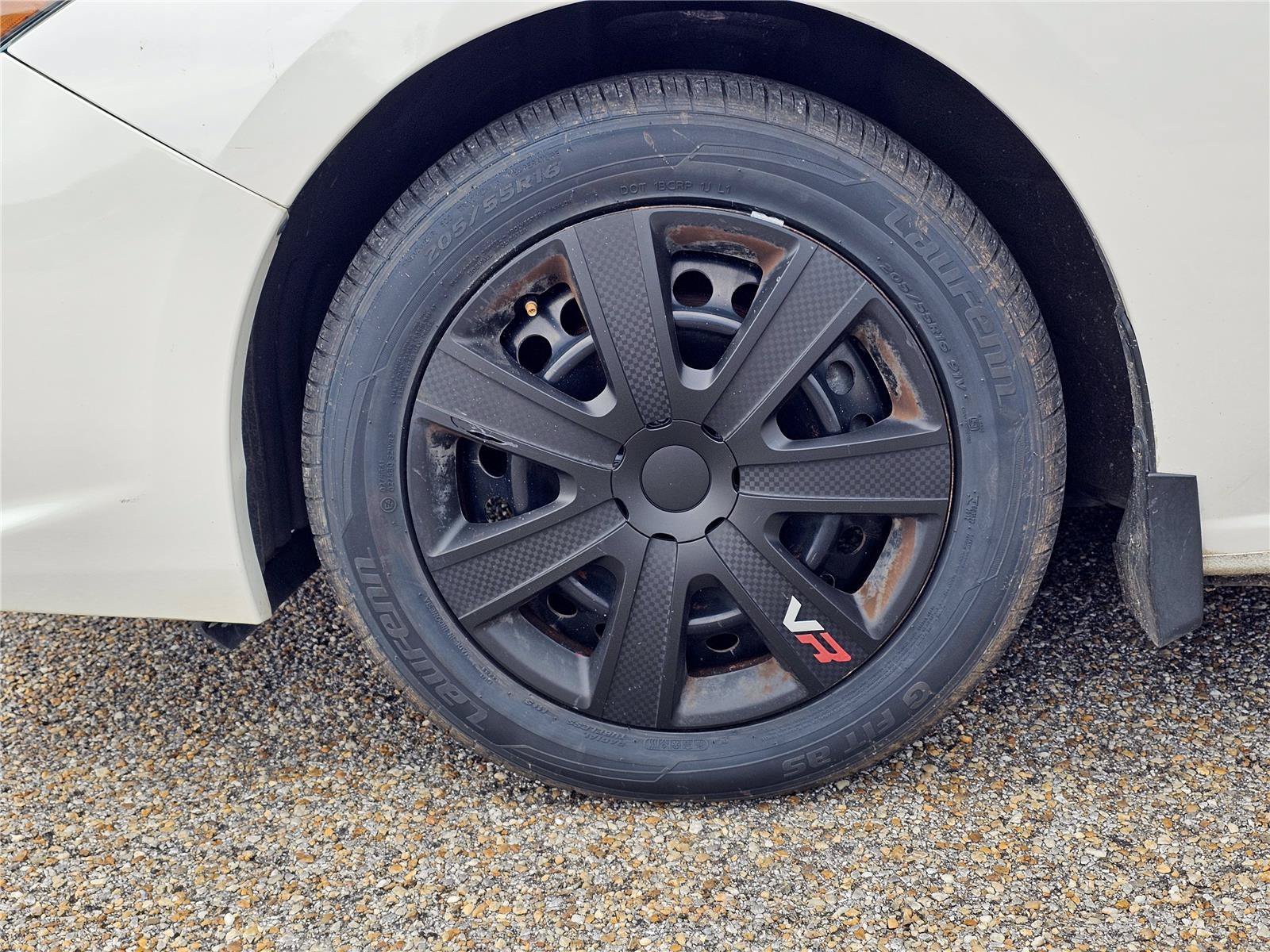 Used 2022 Crystal White Pearl Subaru  image 12