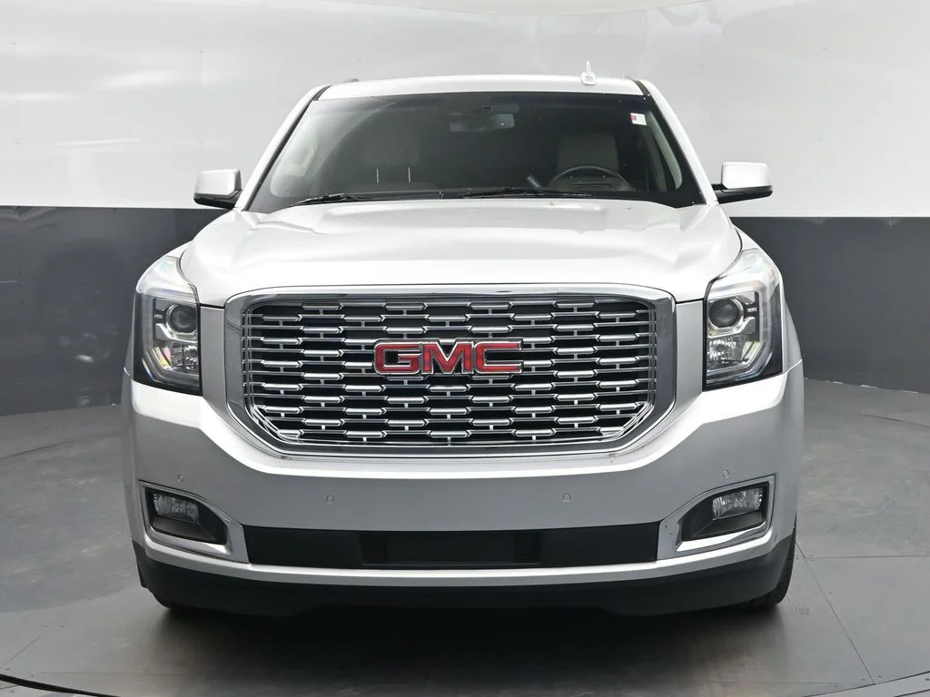 Used 2020 Silver GMC Denali image 6