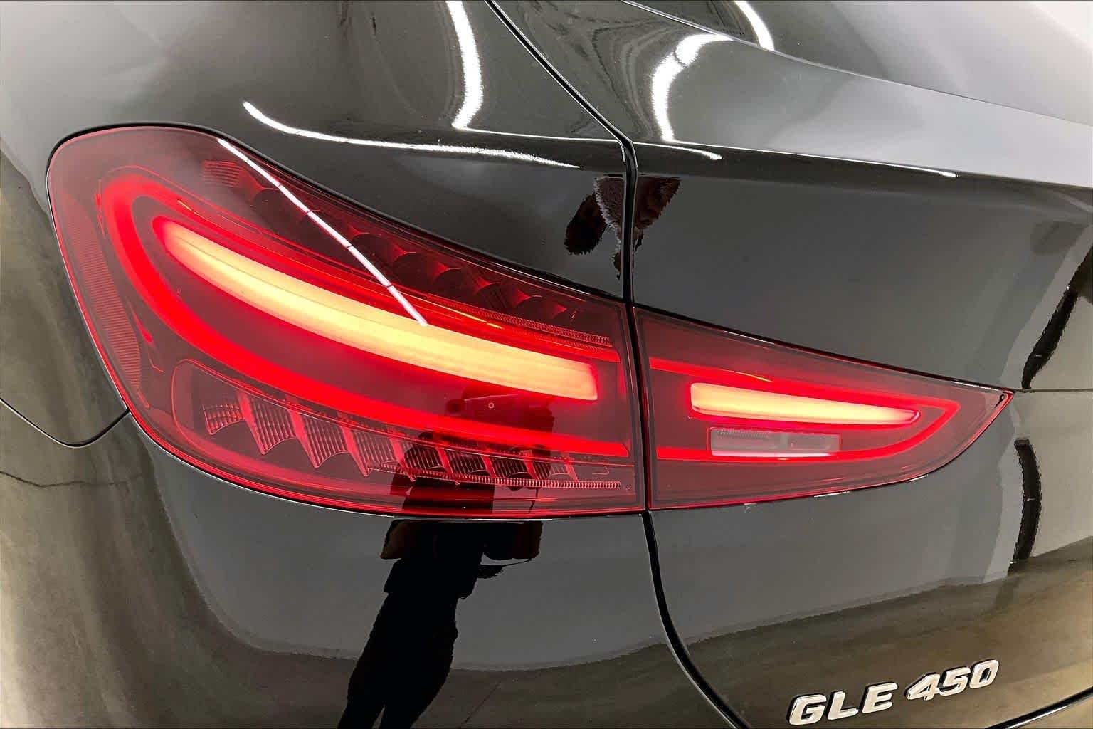 New 2026 Obsidian Black Metallic Mercedes-Benz GLE 450 image 14