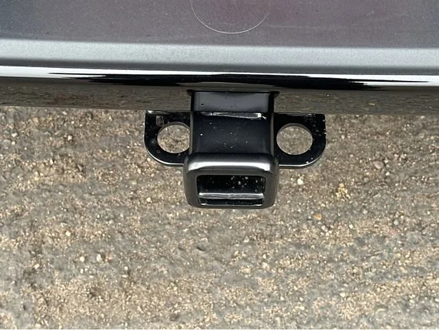 New 2026 Onyx Black GMC Elevation image 13