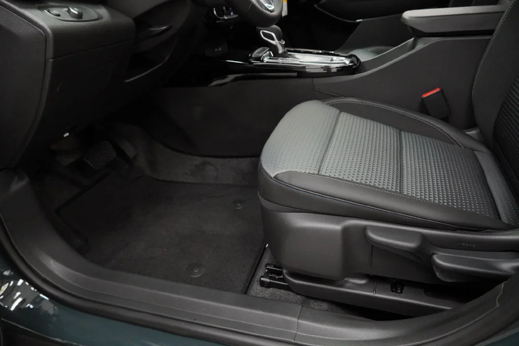 New 2026 Cypress Gray Chevrolet LT image 23