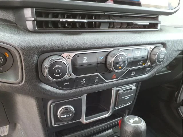 Used 2024 Silver Jeep Sport image 26