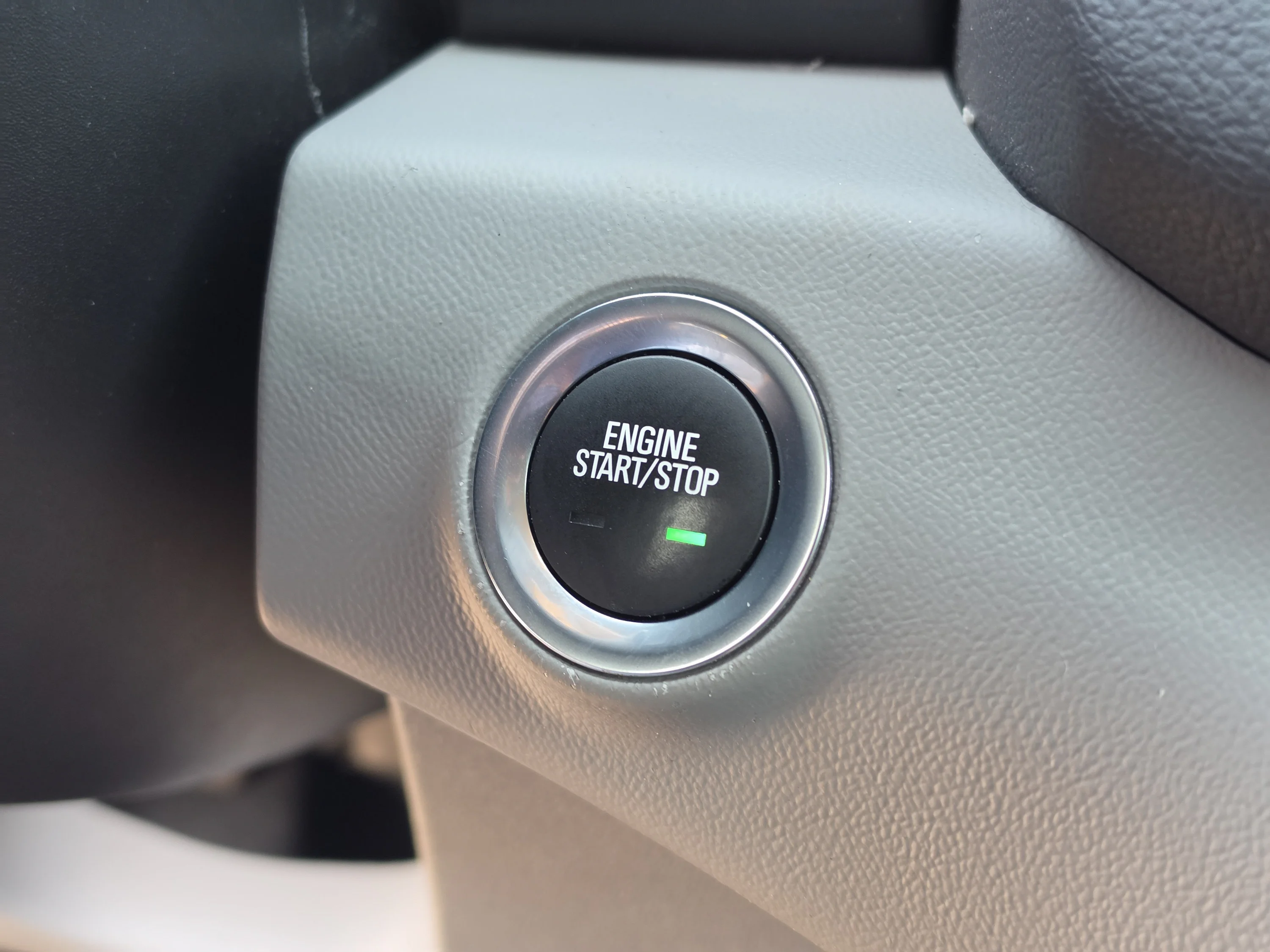 Used 2020 Blue Emerald Metallic GMC SLT image 36