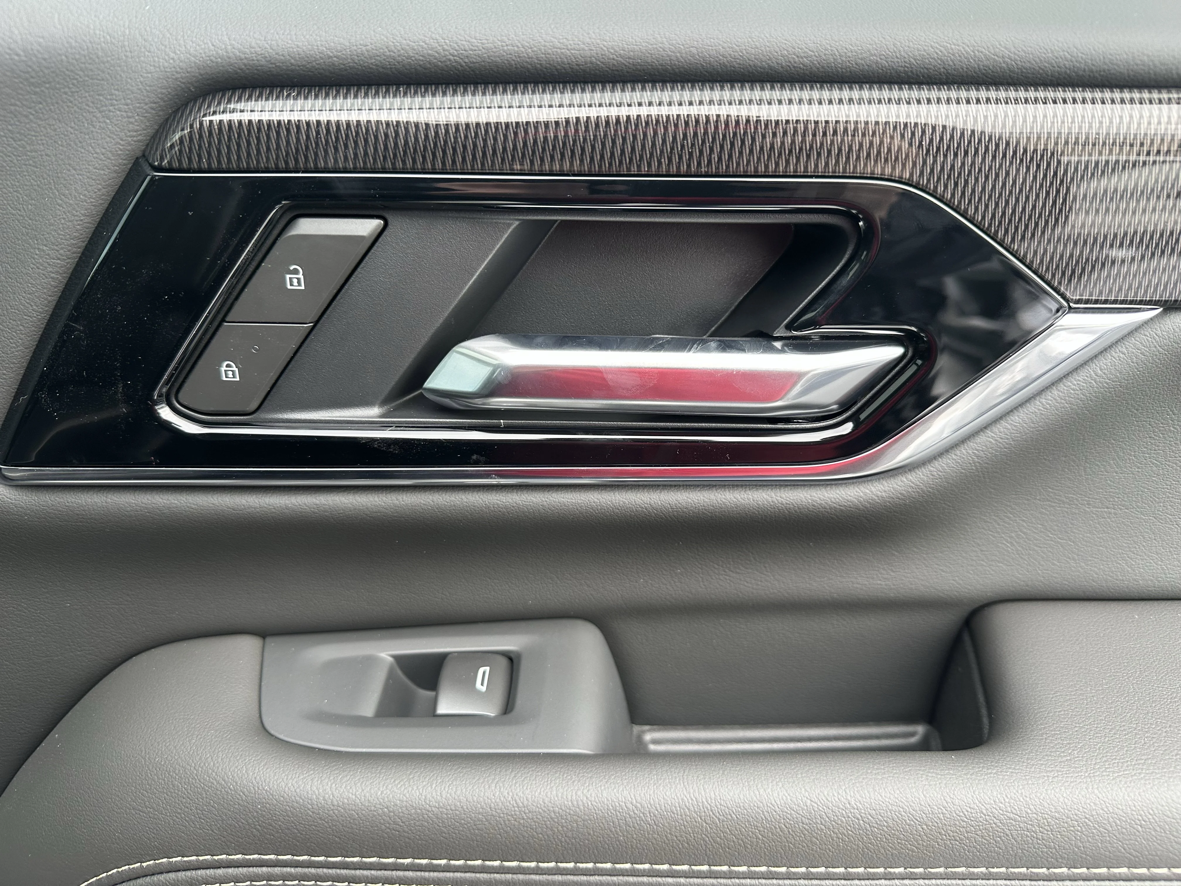 New 2026 Onyx Black GMC Elevation image 21