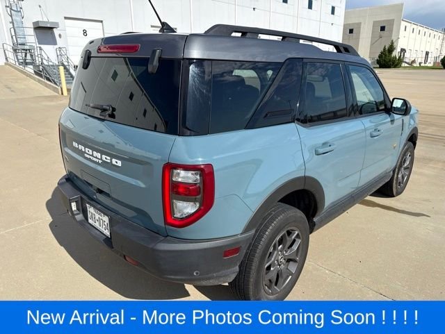 Used 2021 Gray Ford Badlands image 6
