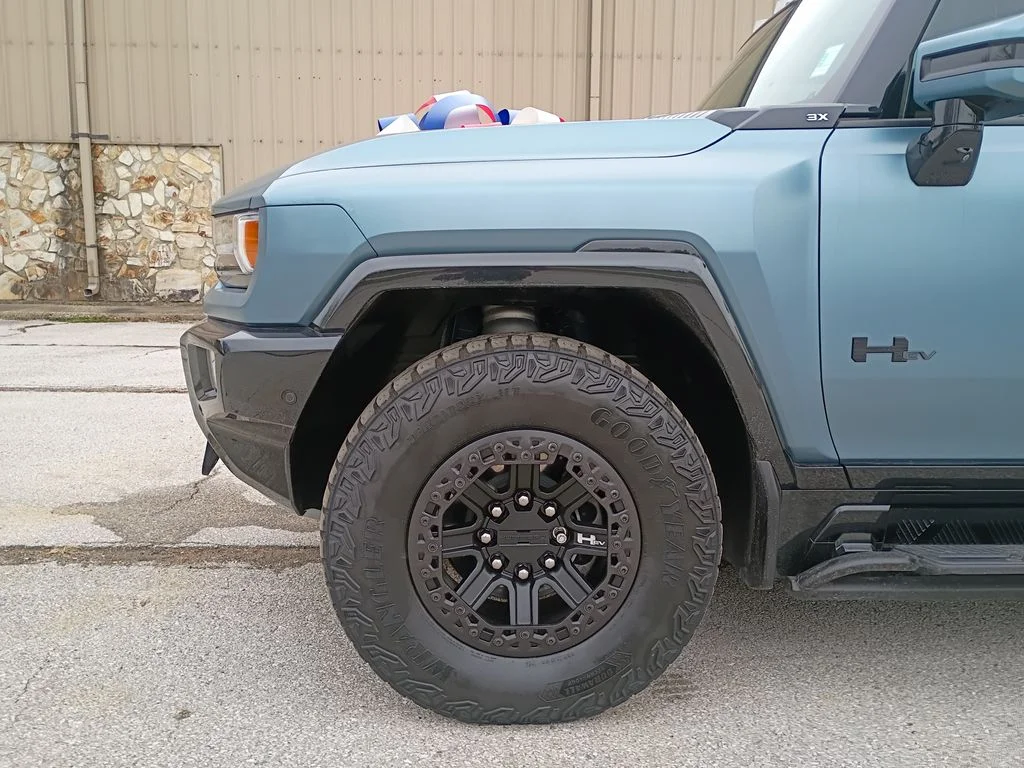 Used 2024 Blue GMC 3X image 10