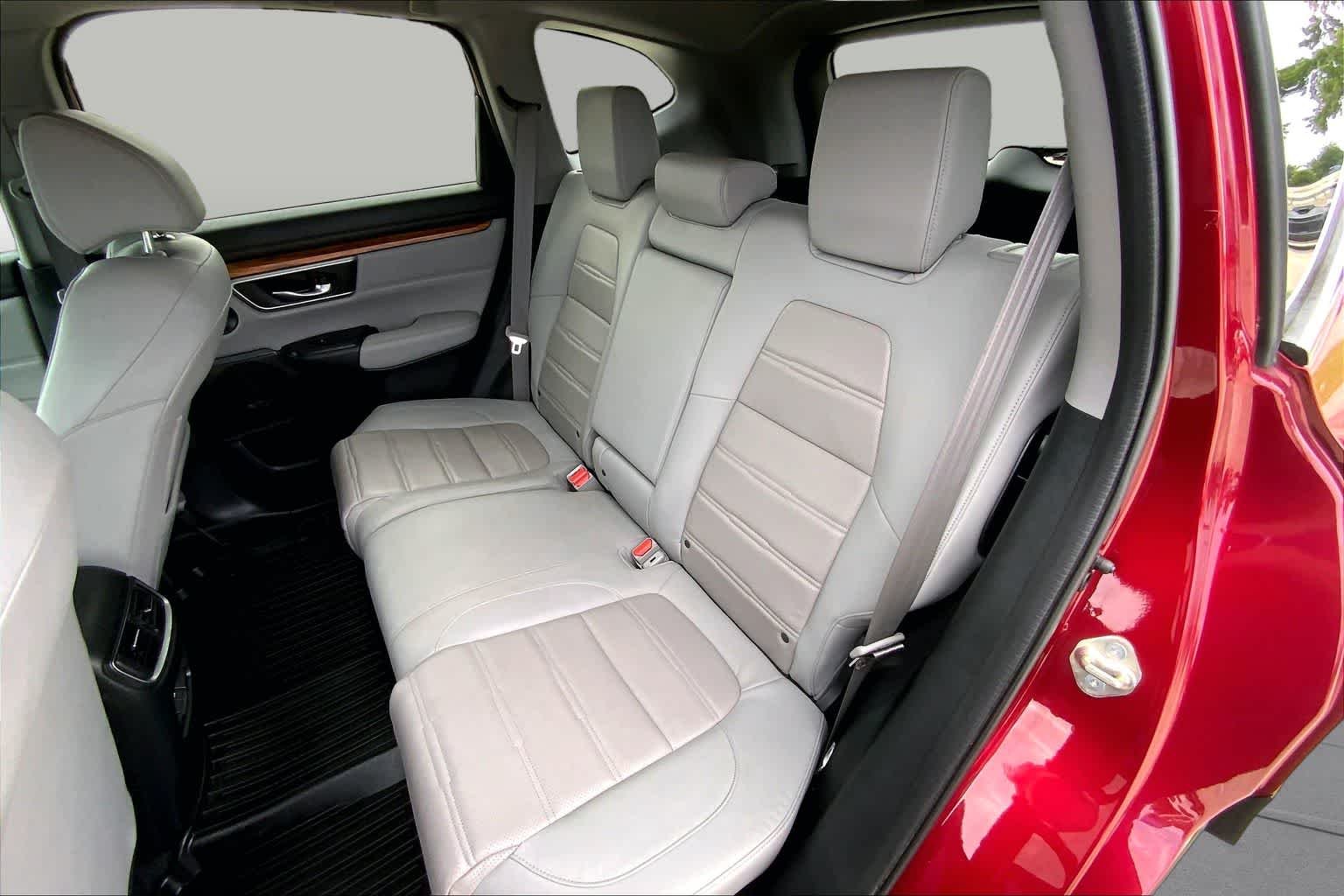 Used 2020 Radiant Red Metallic Honda Touring image 21